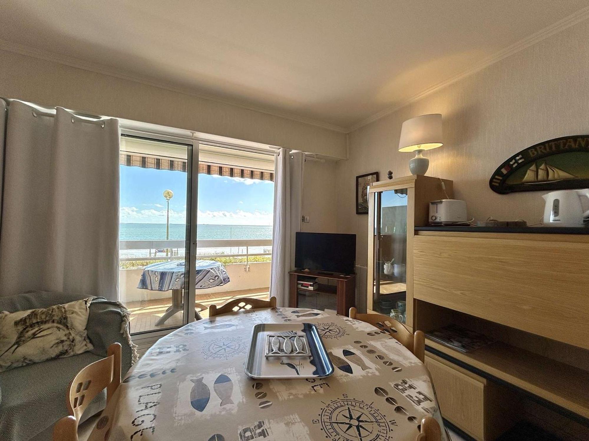 Agreable 4 Pers. Avec Terrasse Et Parking, - Fr-1-245-133 Appartement *